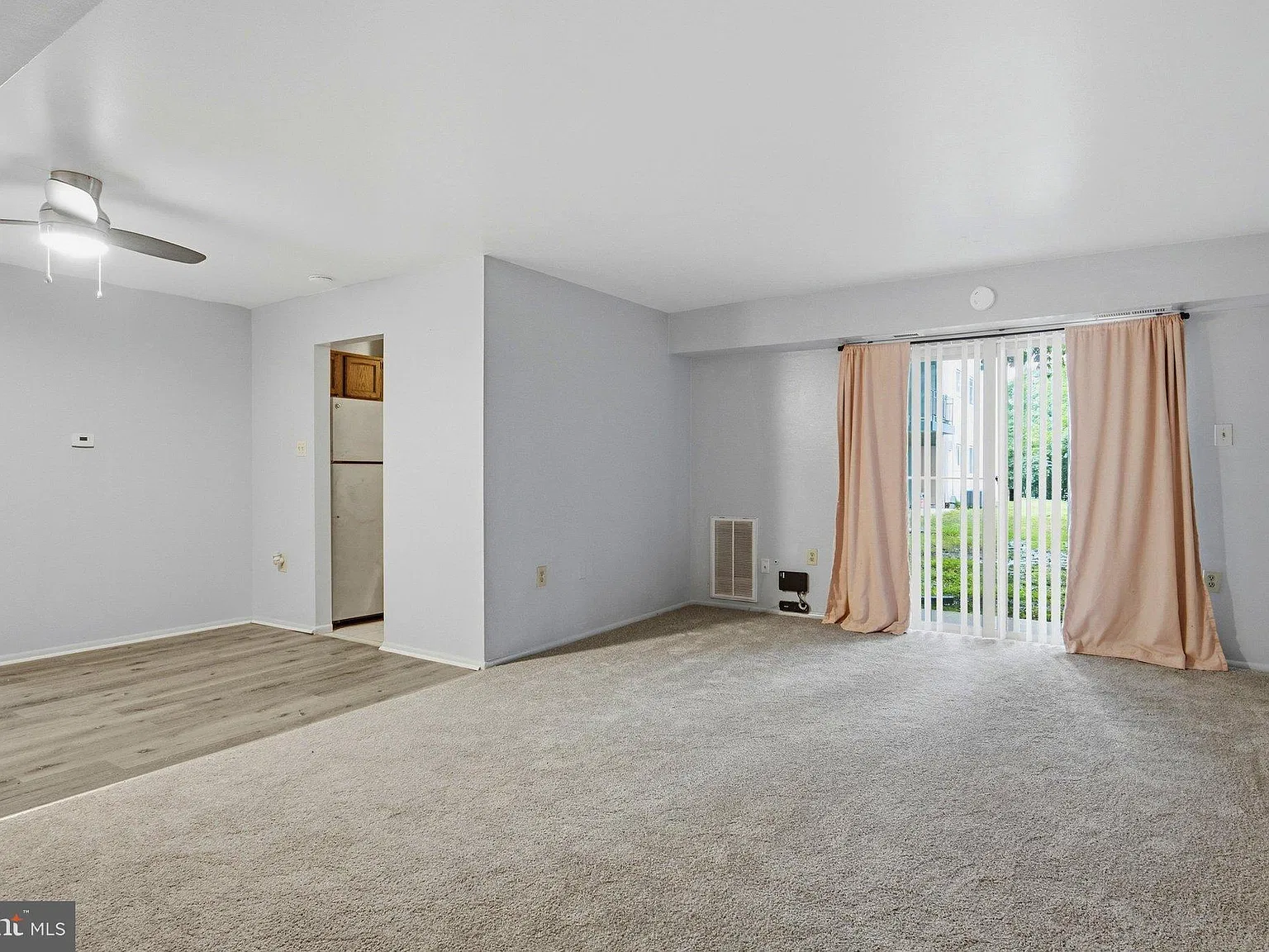 1 bed, 1.0 bath, 759 sqft, $1,600 — Photo 3