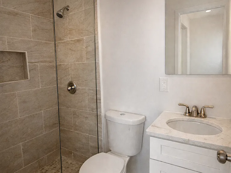 320 Central Ave #3R2 — Photo 5