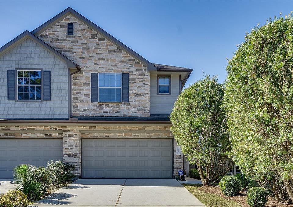 1st image of 39 Whitekirk Pl