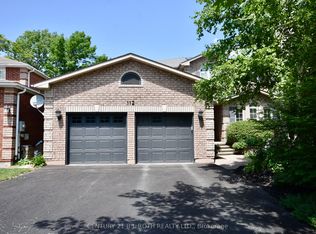 112 Brown Wood Dr, Barrie, ON L4M 6M8