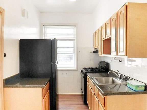 3rd image of 32-57 43rd St #2