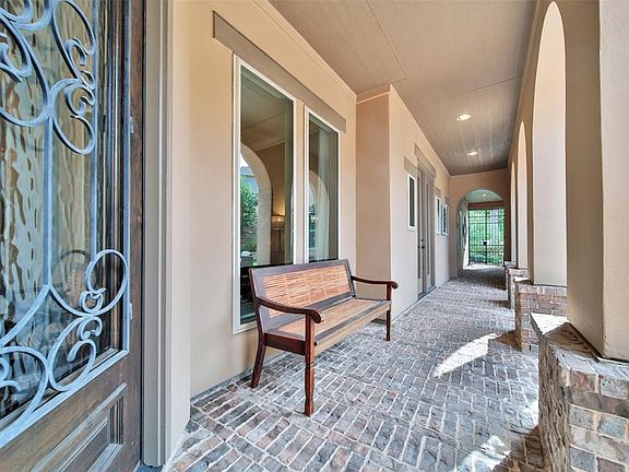 4th image of 107 Aberdeen Ct