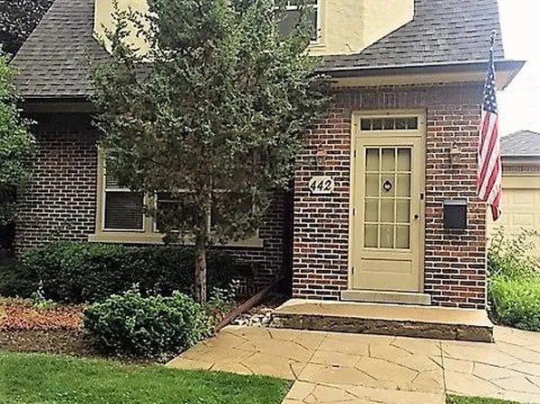 442 Hill St, Kohler, WI 53044