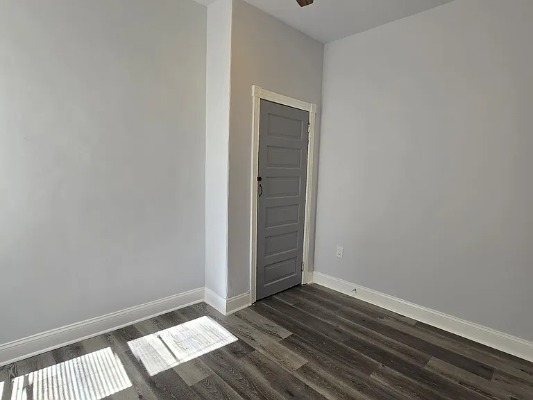 2863 N Stillman St — Photo 15