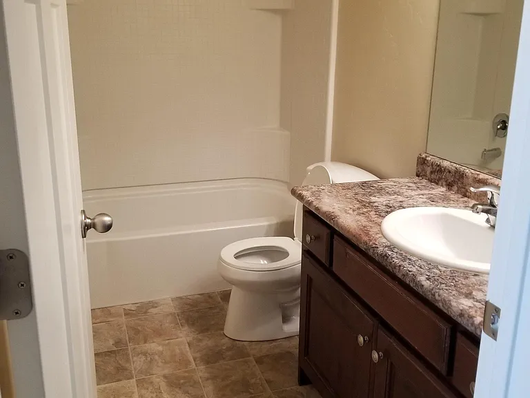 843 Independence Ave — Photo 12