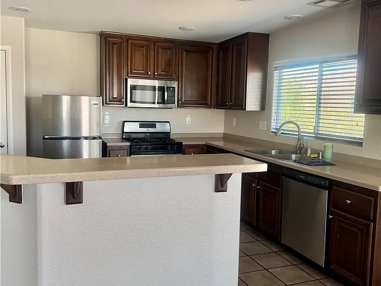 6774 Antique Oak Ct — Photo 6