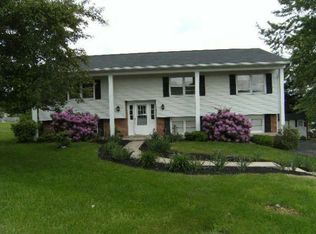 155 Long Ln, York Haven, PA 17370