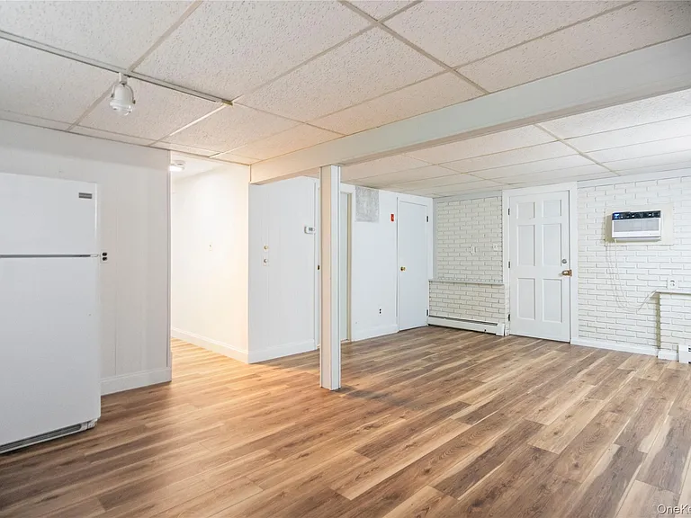39 Wolfhollow Rd — Photo 23