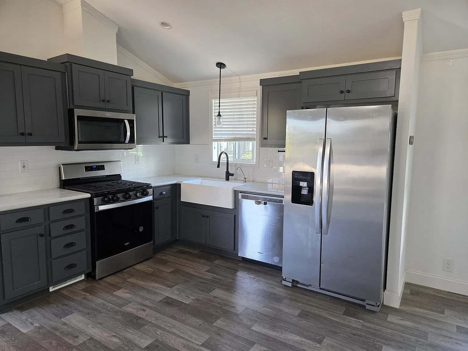 1 bed, 534 sqft, $2,095 — Photo 2