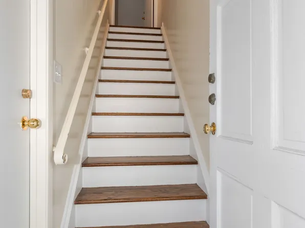 215-03 17th Avenue image 20 of 37