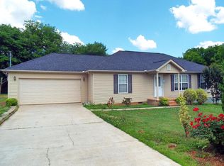 3610 Sams Rd, Rockford, TN 37853