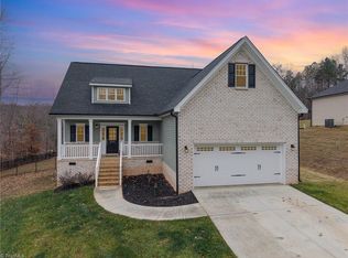 3086 Wesley Farm Ln, Sophia, NC 27350