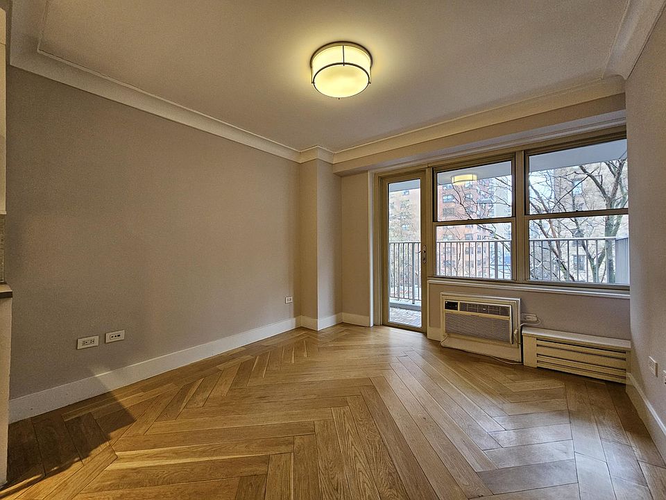 1st image of 50 W 93rd St APT 4G