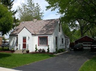 8325 Normandy Ave, Burbank, IL