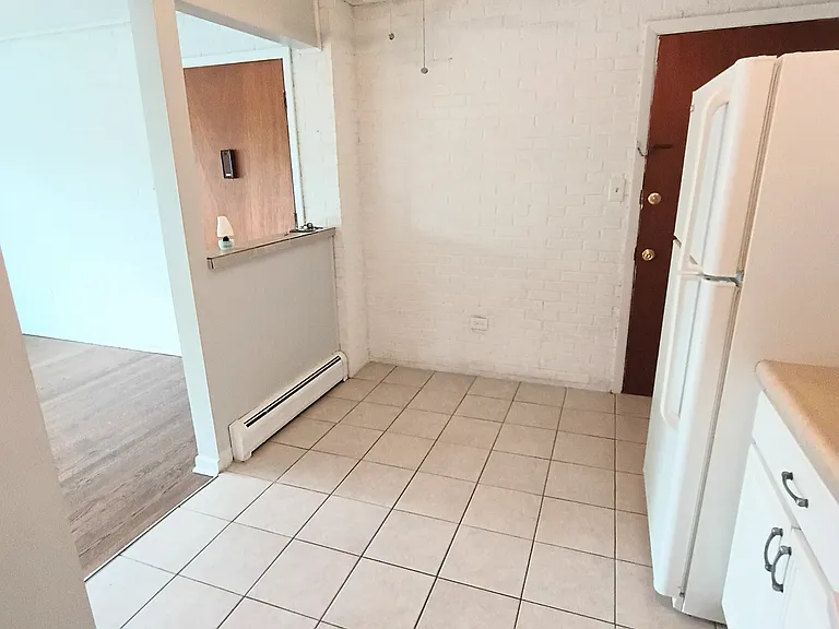 5811 Rose Ave #6 — Photo 5