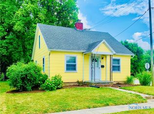 465 Morrison St, Fremont, OH 43420