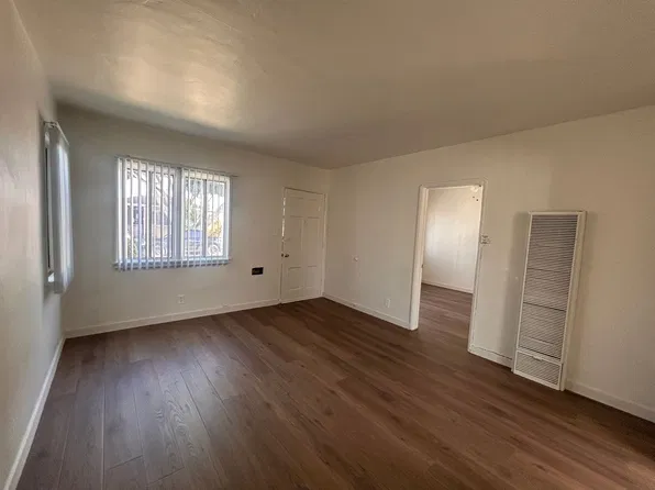 12017, 12017 York Ave APT B, Hawthorne, CA 90250