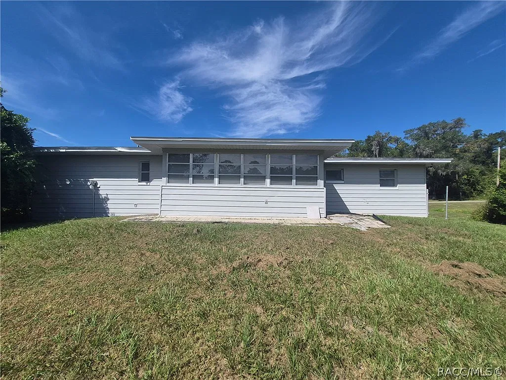 3 bed, 1246 sqft, $1,350 — Photo 4