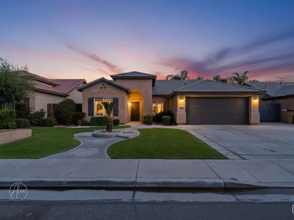 10214 Pepperwood Dr, Bakersfield, CA 93311