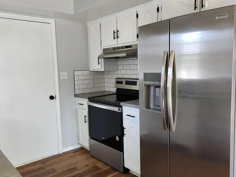 1106 W Wayland St — Photo 15