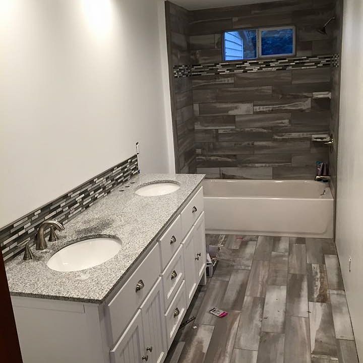 Main bathroom