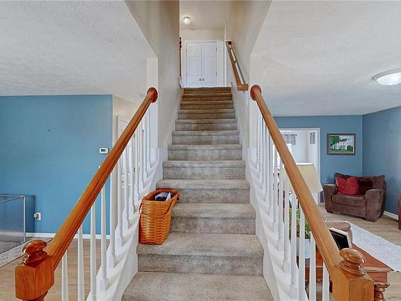 5th image of 101 Brightleaf Ct