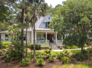 112 Raynor Ln, Seabrook Island, SC 29455
