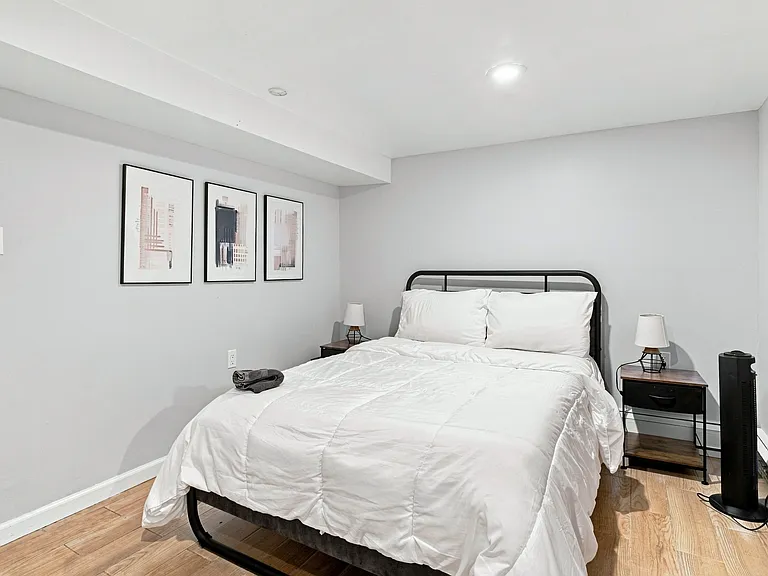 195 Sylvan Ave #2 — Photo 9