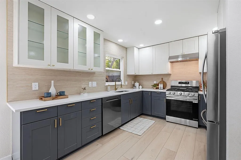 3 bed, 1450 sqft, $2,850 — Photo 4