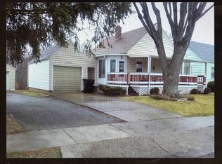 1845 Dean St, Huntington, IN 46750