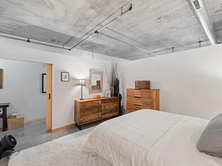 720 N 4th St #203 — Photo 11