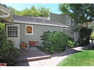 3820 Mandeville Canyon Rd, Los Angeles, CA 90049