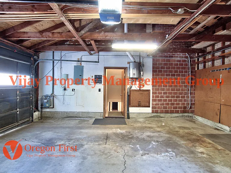 12274 NW Coleman Dr — Photo 48