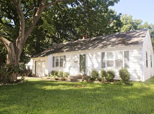 8428 Belleview Ave, Kansas City, MO 64114