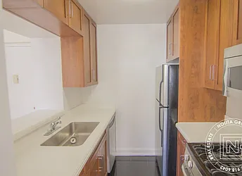 Rented by Nolita Group