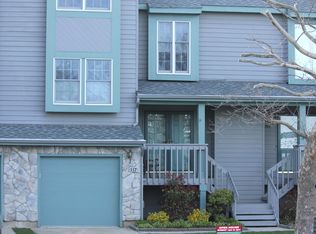 117 Seaview Ct, Neptune, NJ 07753
