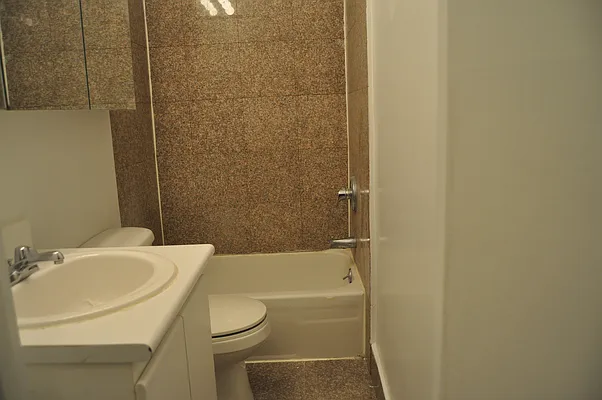 Rented by Sky Management | media 66