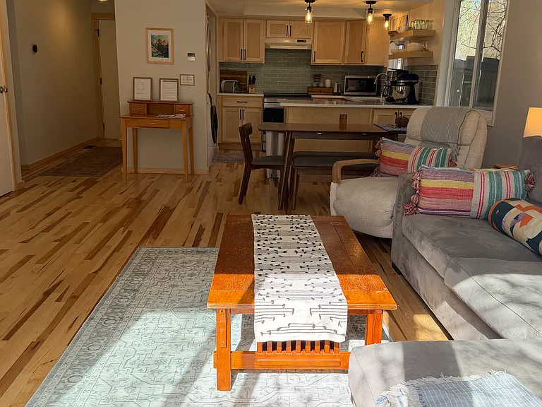 Bush Ave NW — Photo 8