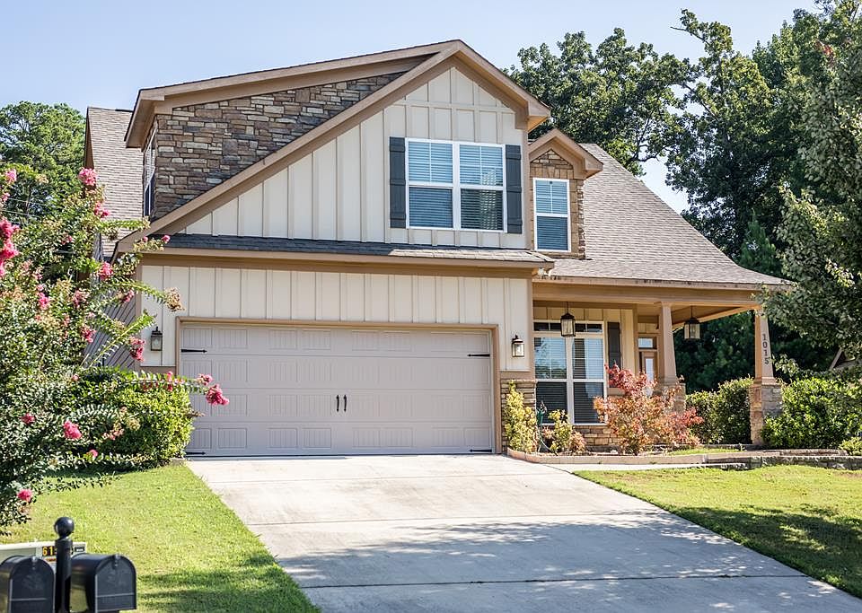 1st image of 1015 Red Maple Way