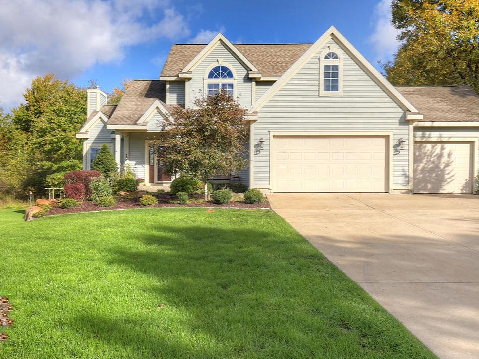 1st image of 9684 Aspen Meadow Ct