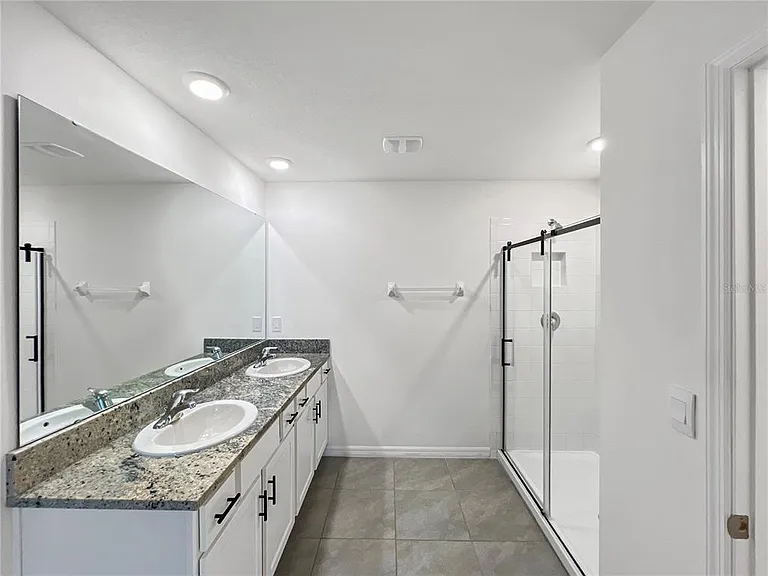 5563 SW 43rd Ct — Photo 26