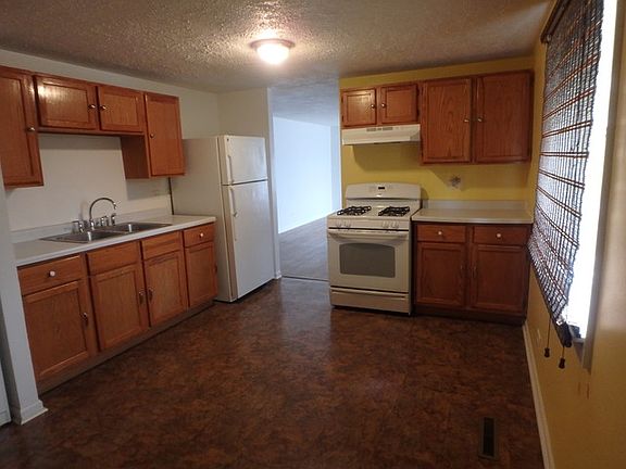 5th image of 1119 Denver Dr