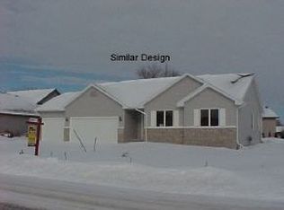 2550 Settlers Ct, Appleton, WI 54914