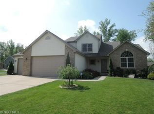 6365 Calvary Ct, Austintown, OH 44515