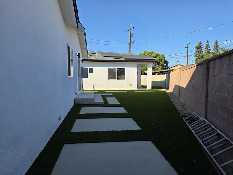 11161 Gaylord Dr — Photo 3