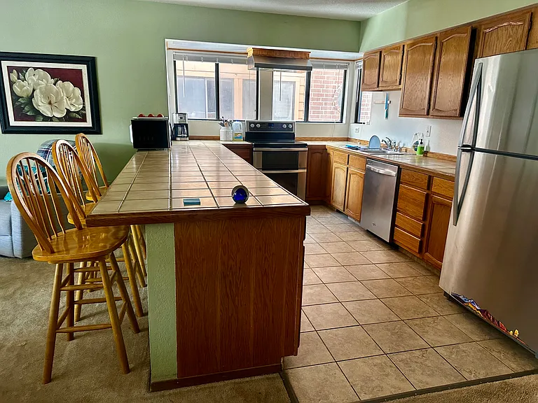 742 Lagoon Dr #B — Photo 5