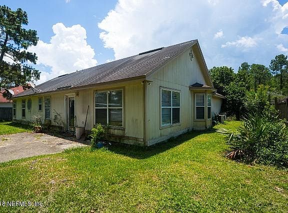 4th image of 8975 W WINDING VINE Drive