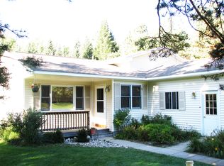 7634 Hampton Cir, Grawn, MI 49637