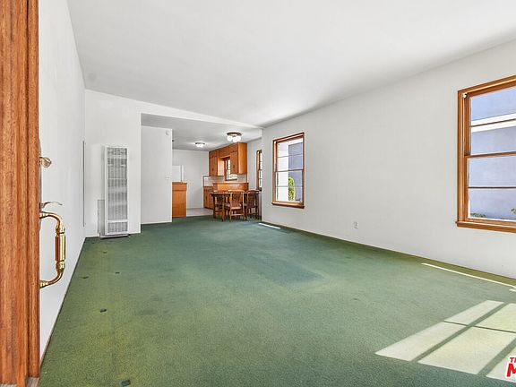 3rd image of 513 24th Pl