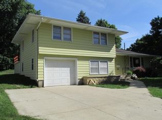 2102 6th Ave SW, Austin, MN 55912